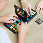 Rubik&rsquo;s Race