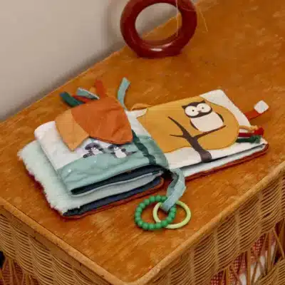 Livre d'éveil LITTLE BIG FRIENDS